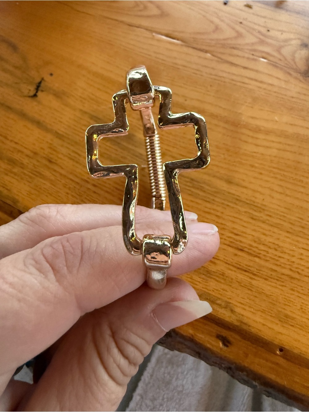Gold Cross Spring-Loaded Fashion Ring